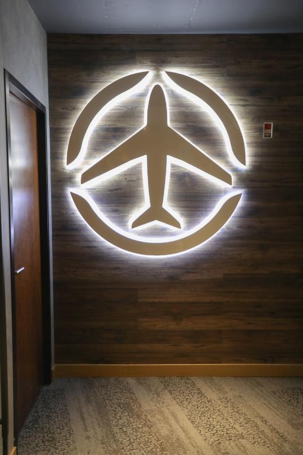 Abu Dhabi Airport Hotel T1 International Departures Dış mekan fotoğraf